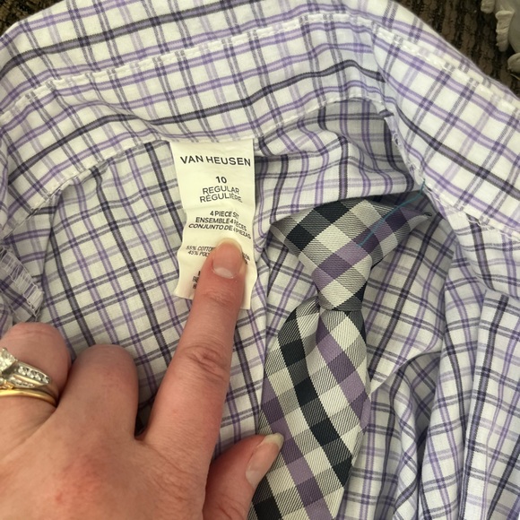 Boy’s Gray Suit Set Size 10 - Picture 3 of 4